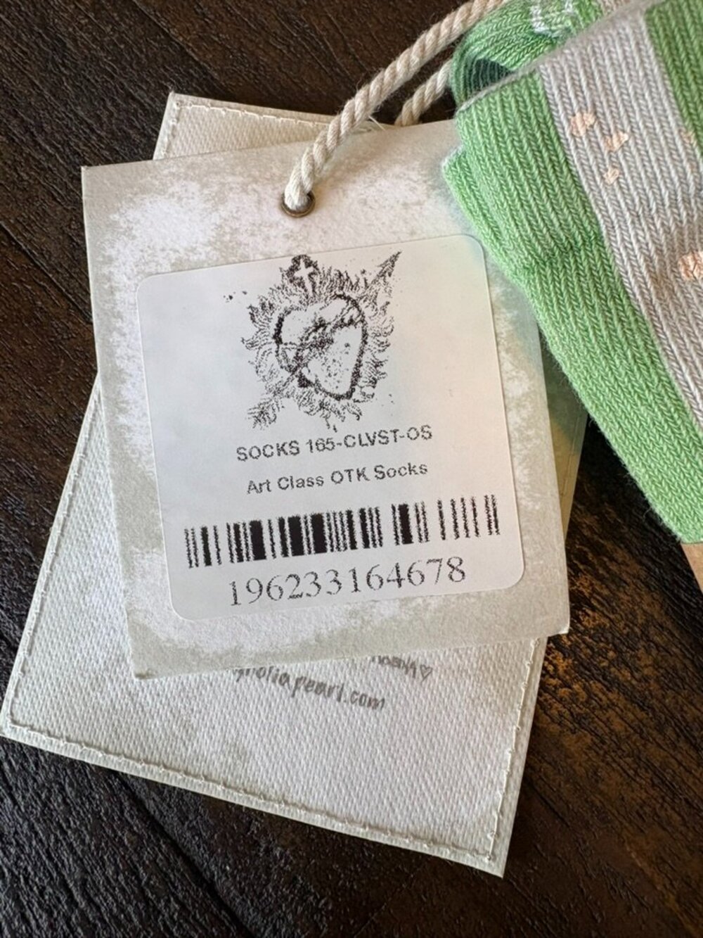 NEW Magnolia Pearl Art Class OTK Socks, Clover Stripe OS - Picture 6 of 6